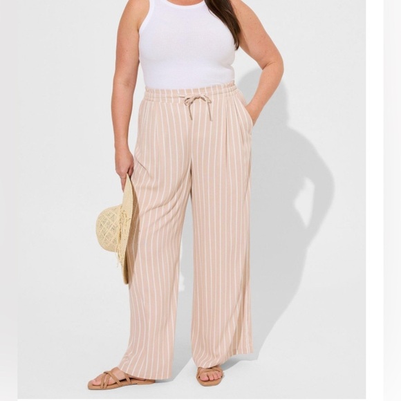 Torrid LIZZIE CRINKLE GAUZE BUTTON UP shirt& Pants Set in mushroom 3x excellent - Picture 2 of 11